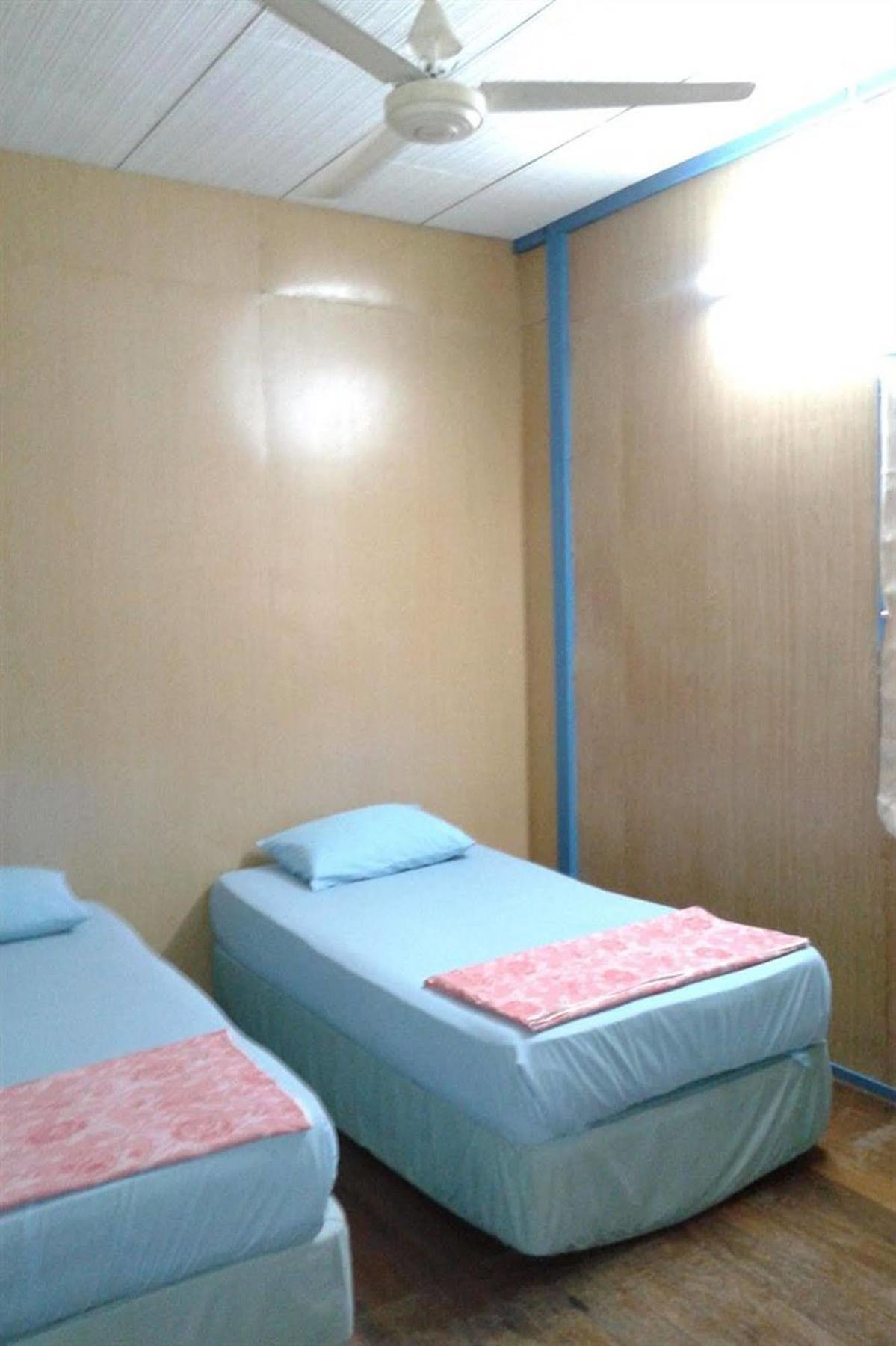 באטו פרינג'י Baba'S Guest House By The Sea מראה חיצוני תמונה